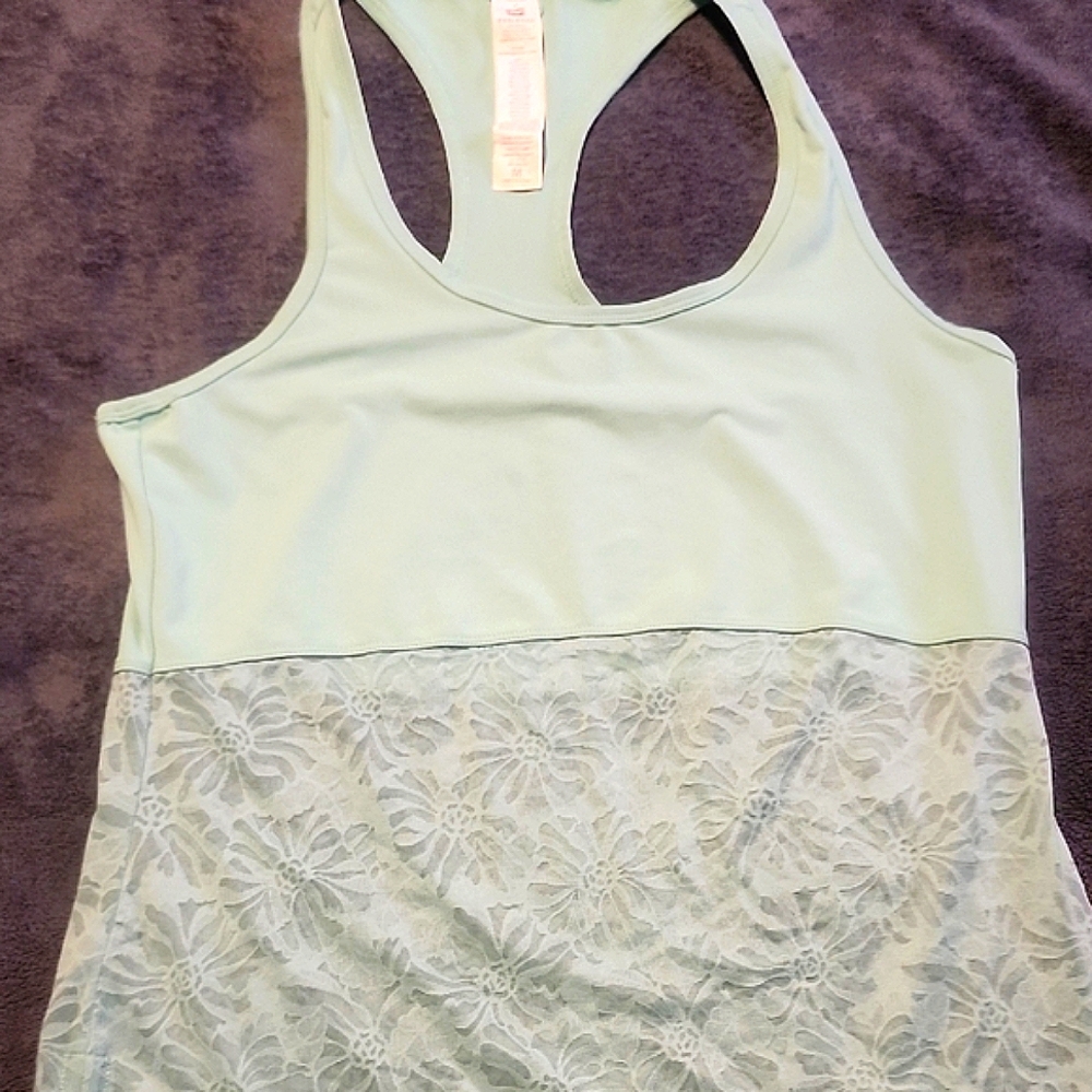 Fabletics Brand Mint Green Lace Tank Top. Size Medium